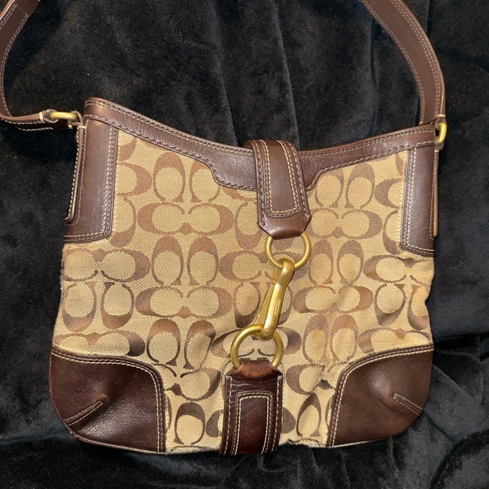 Coach Brown Signature Hampton Logo Leather Shoulder Bag Gold Clasp Vintage